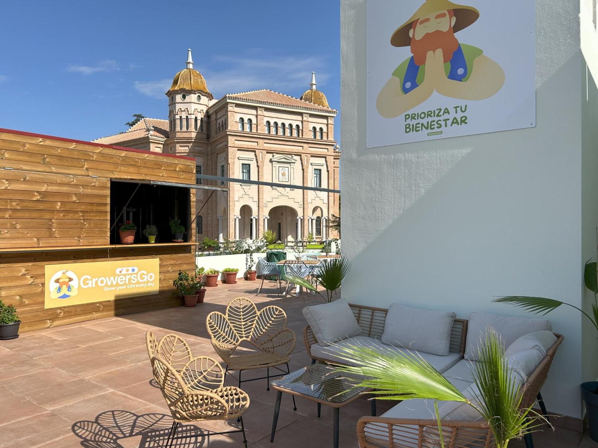 Growersgo Boutique Hostel Уелва Екстериор снимка