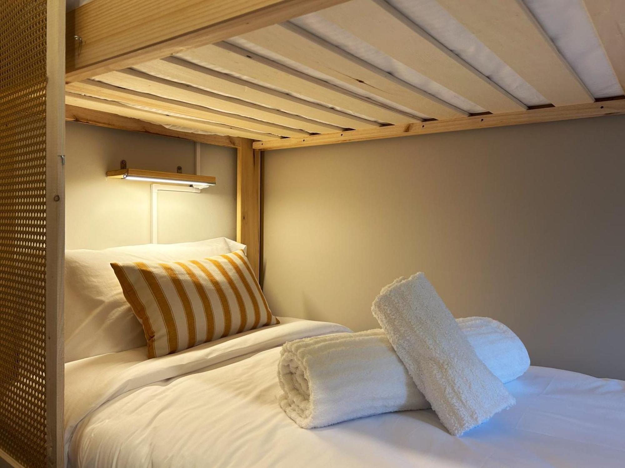 Growersgo Boutique Hostel Уелва Екстериор снимка