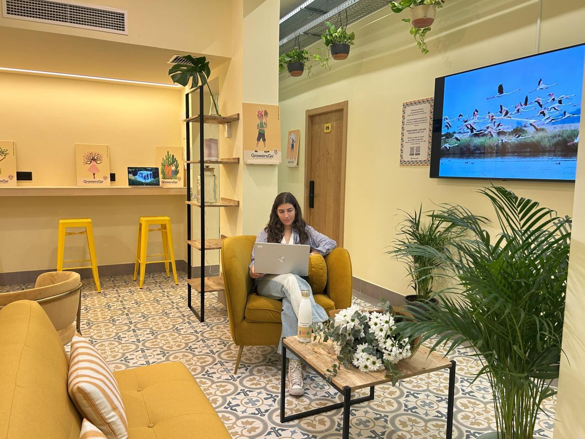 Growersgo Boutique Hostel Уелва Екстериор снимка