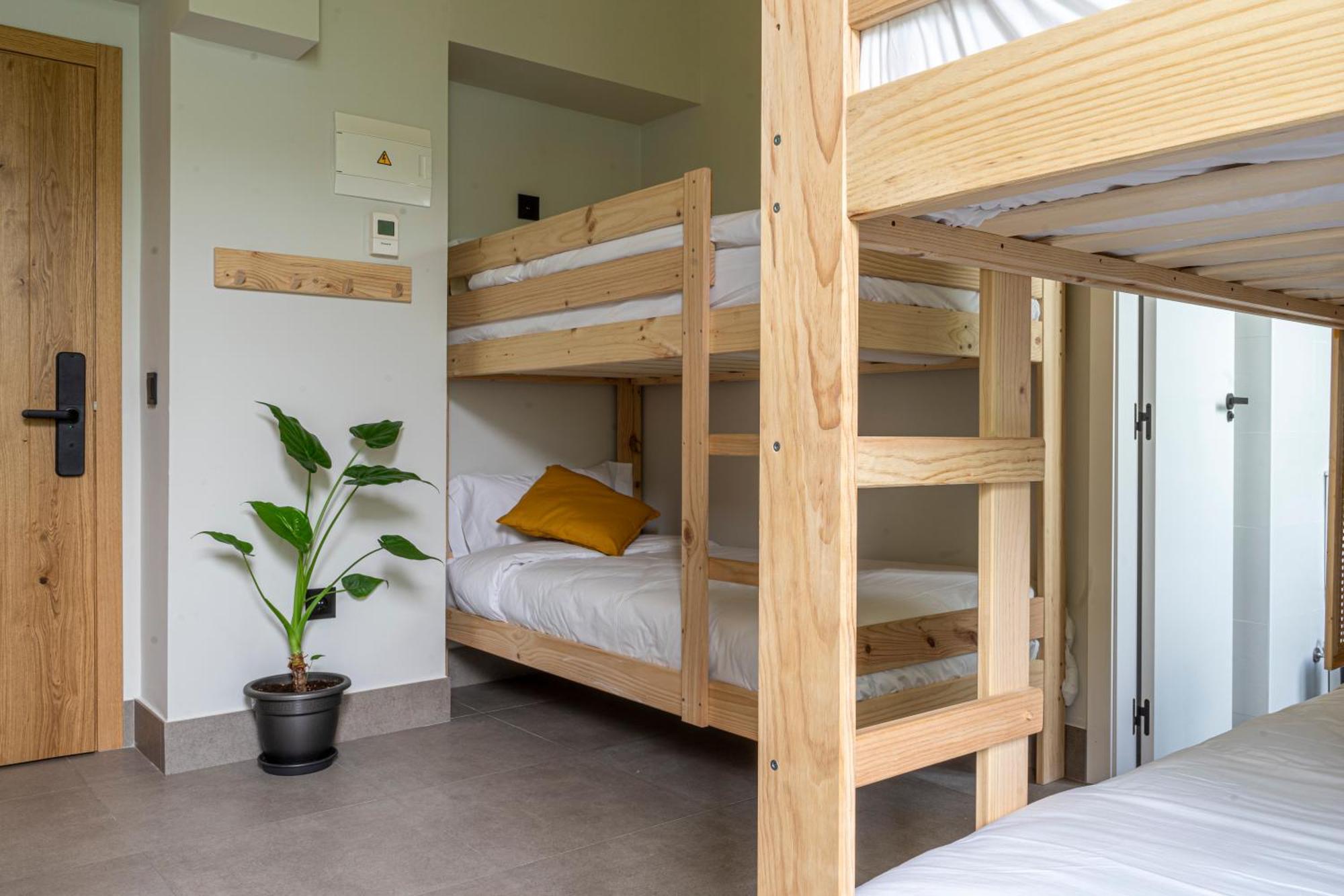 Growersgo Boutique Hostel Уелва Екстериор снимка