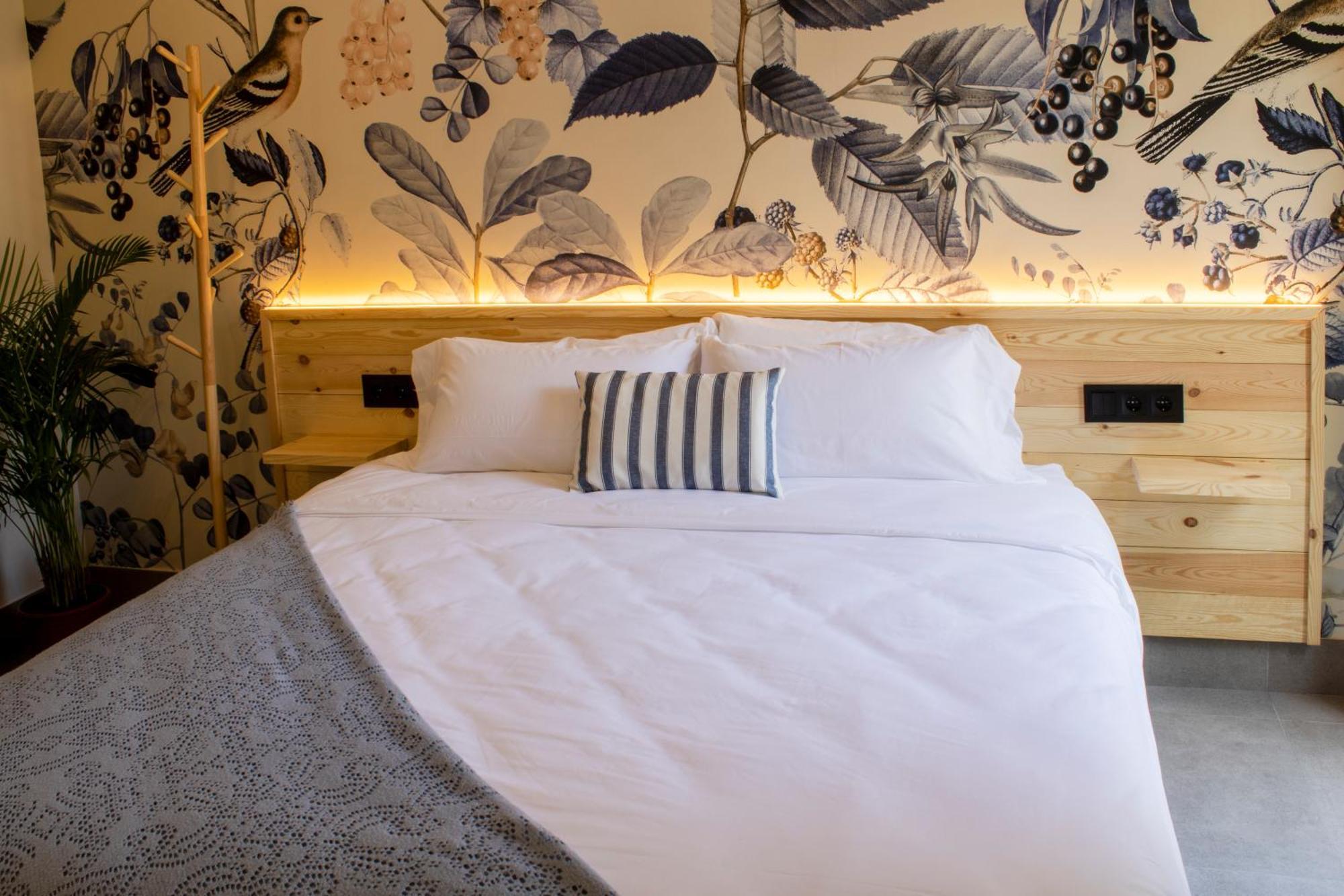Growersgo Boutique Hostel Уелва Екстериор снимка