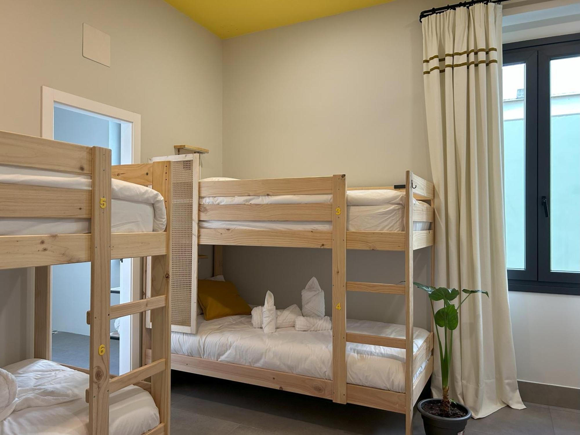 Growersgo Boutique Hostel Уелва Екстериор снимка