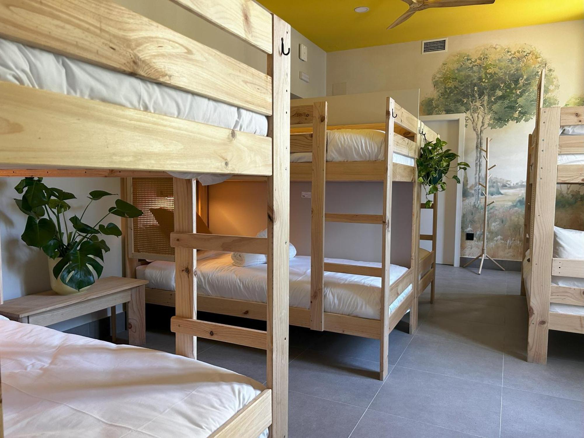 Growersgo Boutique Hostel Уелва Екстериор снимка