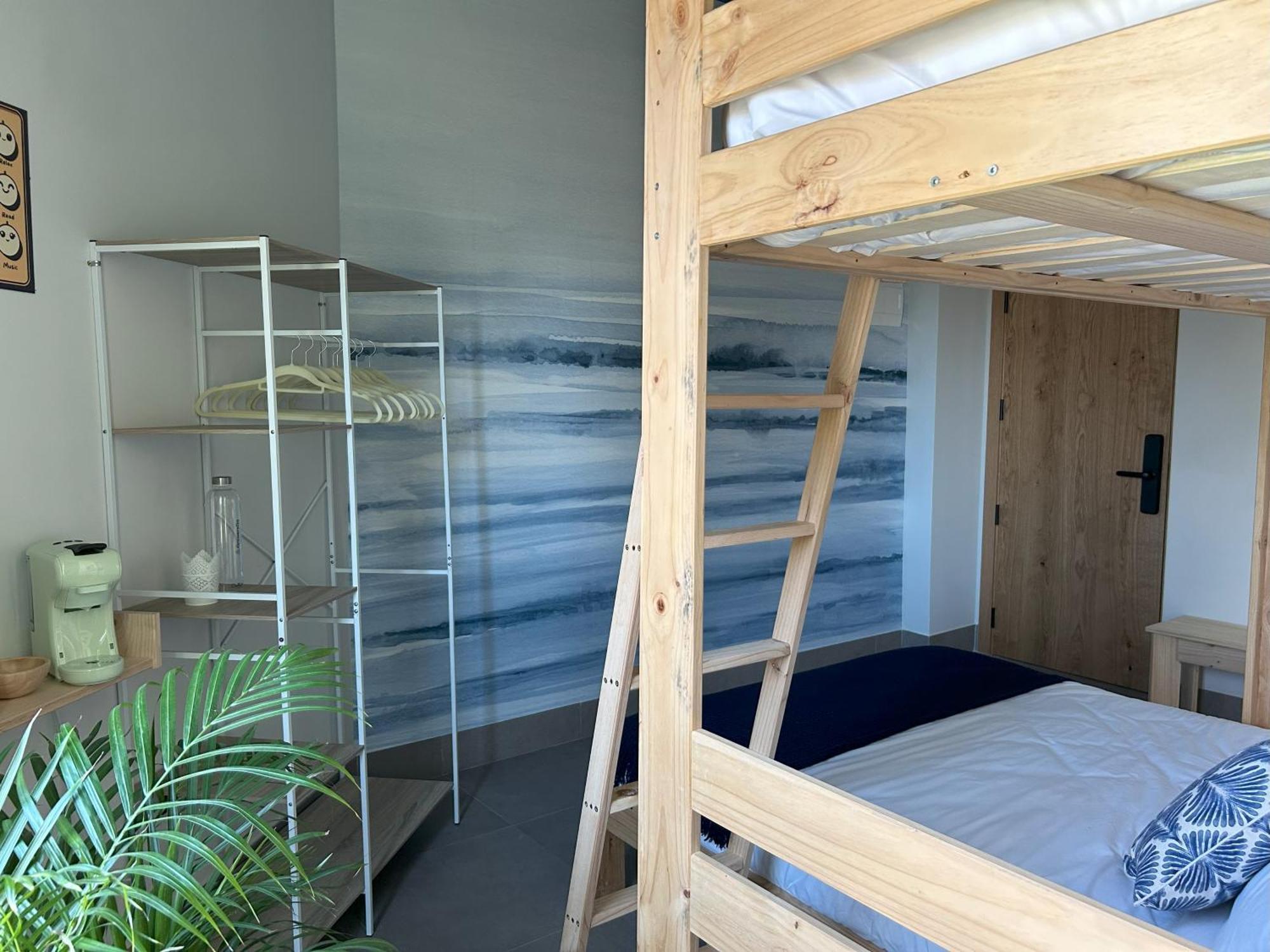 Growersgo Boutique Hostel Уелва Екстериор снимка