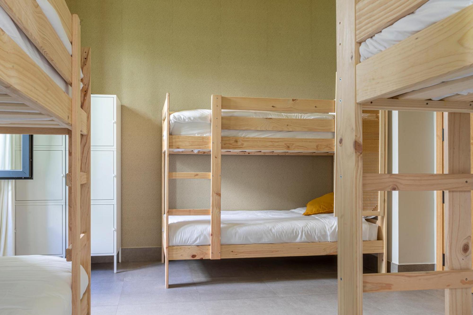 Growersgo Boutique Hostel Уелва Екстериор снимка