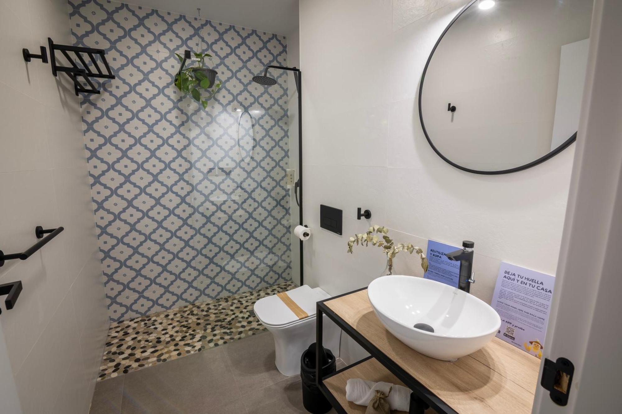 Growersgo Boutique Hostel Уелва Екстериор снимка