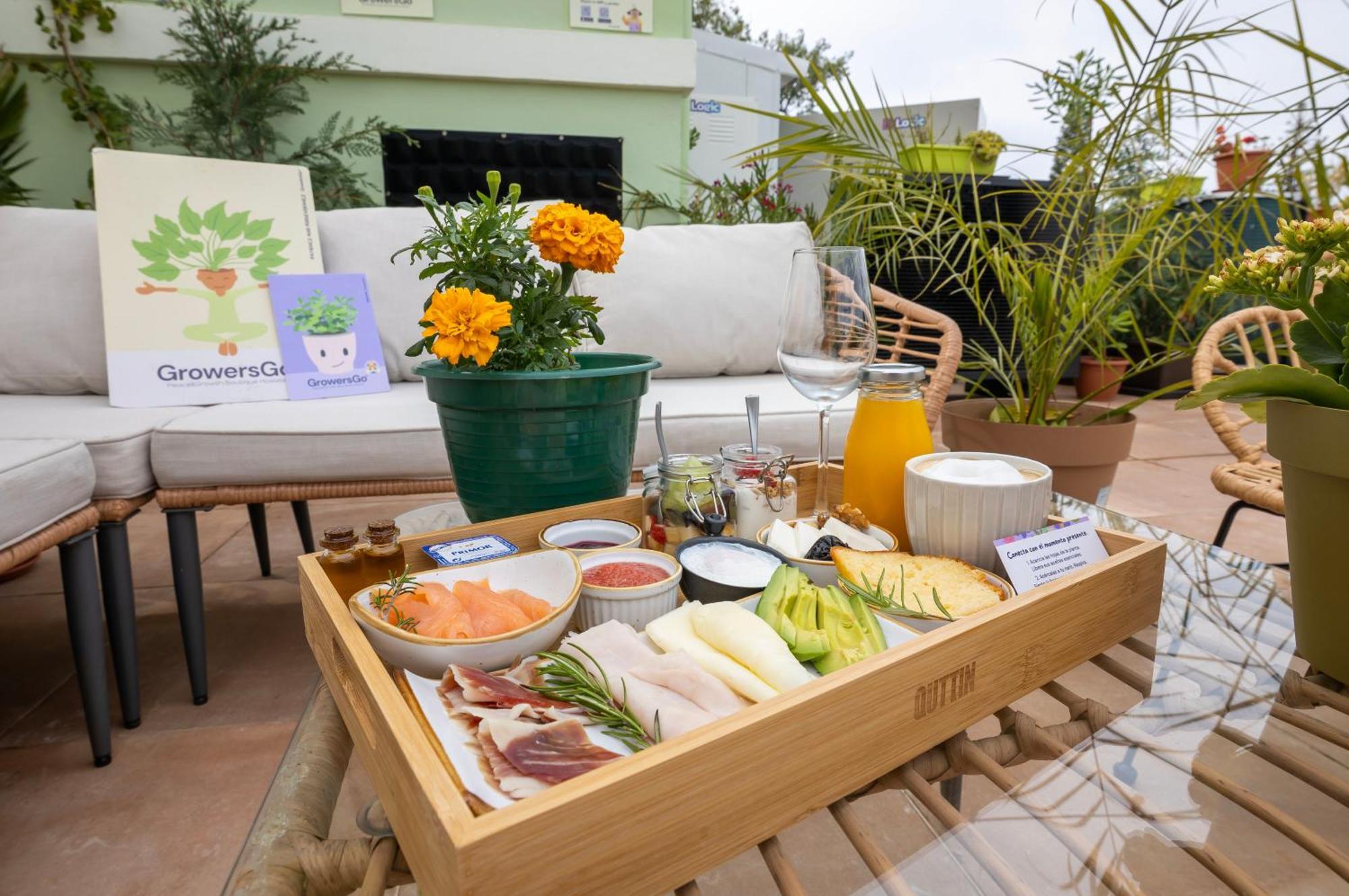 Growersgo Boutique Hostel Уелва Екстериор снимка